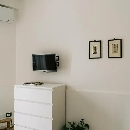 Fondo דירה