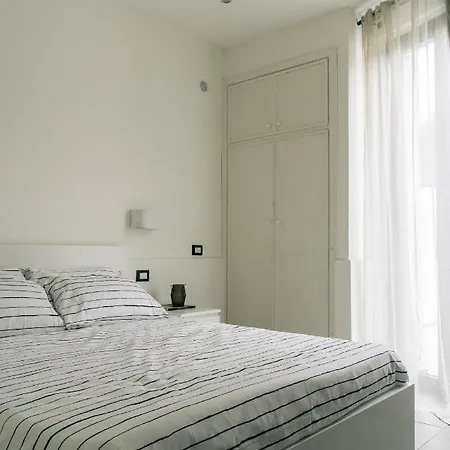 Fondo Διαμέρισμα *